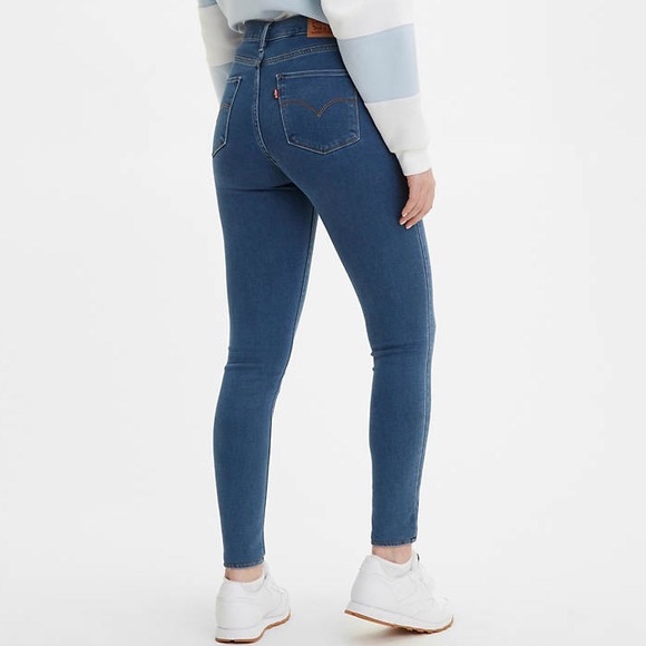 Levi’s High Rise Super Skinny Jeans SOLD - Picture 2 of 6